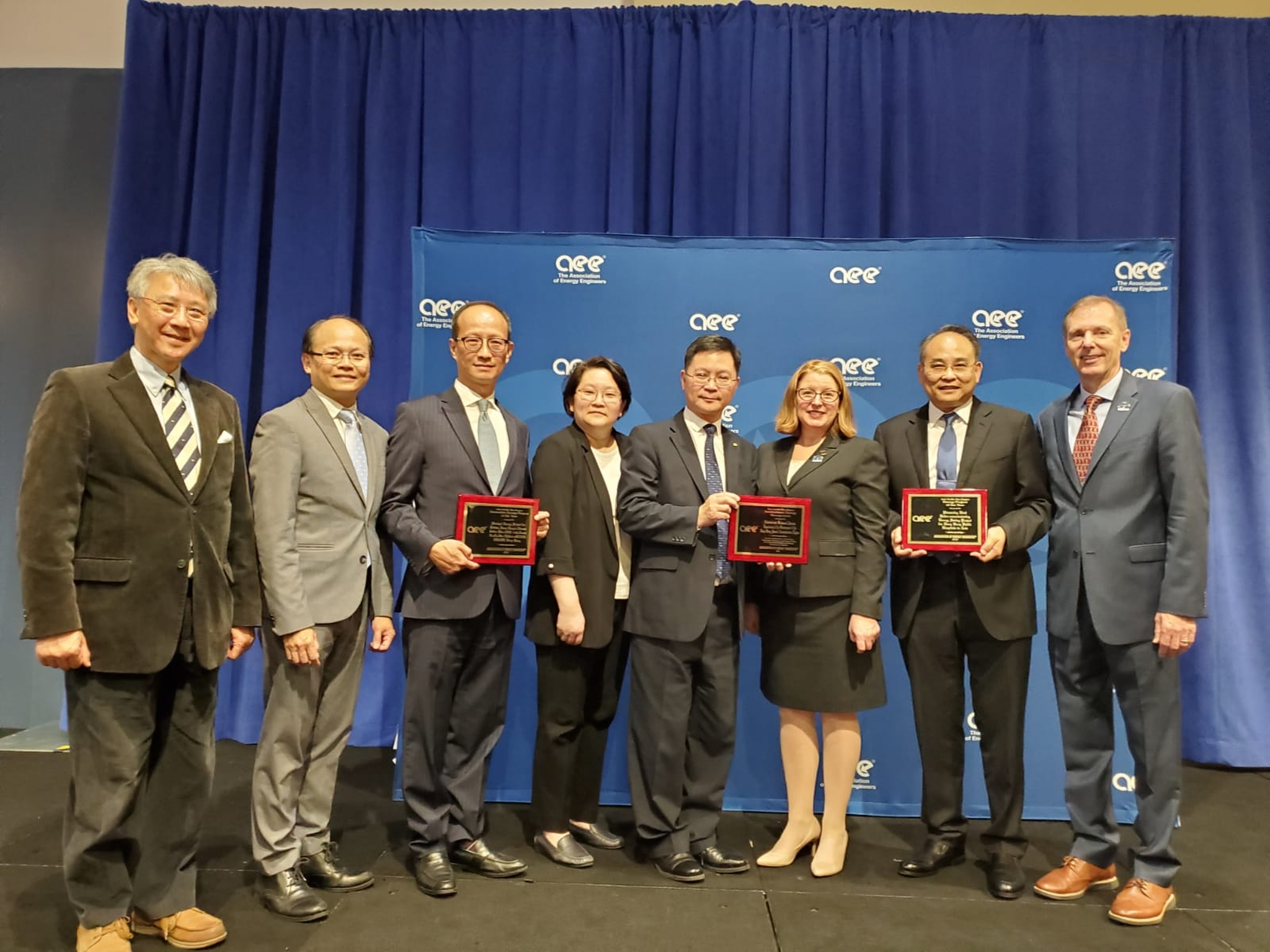 Trane hong kong honored with the association of energy engineers award 2019